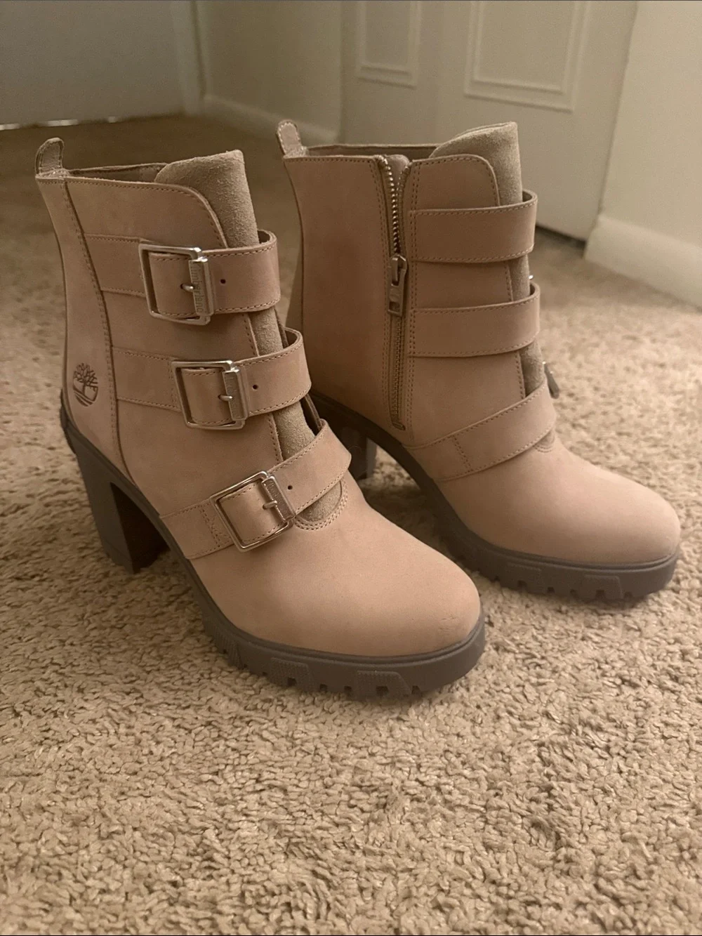 Timberland Lana Point Buckle Boot, Women’s - Picture 1 of 5